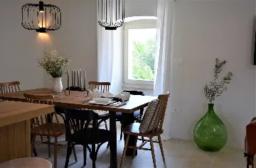 Family Villa with Pool in Kanfanar, Istria