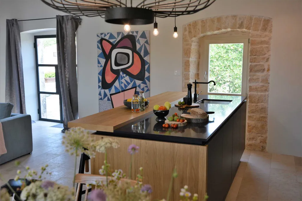 Family Villa with Pool in Kanfanar, Istria