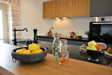 Family Villa with Pool in Kanfanar, Istria