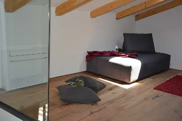 Family Villa with Pool in Kanfanar, Istria