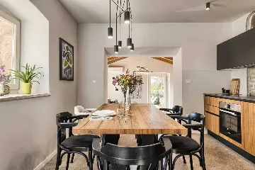 Rustic Pool Villa with Garden in Kanfanar