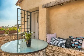 Rustic Pool Villa with Garden in Kanfanar