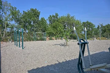 Spacious Holiday Villa with Pool in Kanfanar