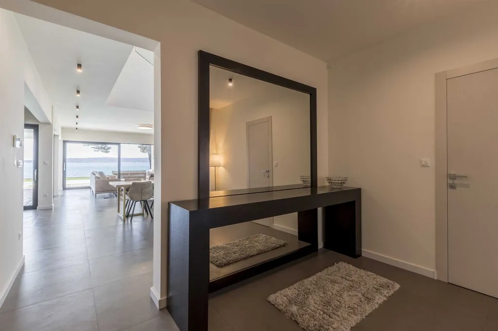 Seafront Family Villa with Pool in Kaštel Kambelovac