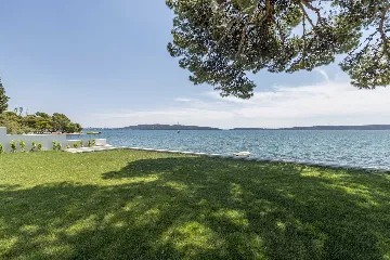 Seafront Family Villa with Pool in Kaštel Kambelovac