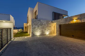 Seafront Family Villa with Pool in Kaštel Kambelovac