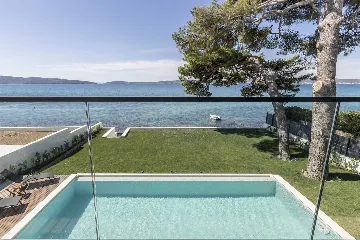 Seafront Family Villa with Pool in Kaštel Kambelovac