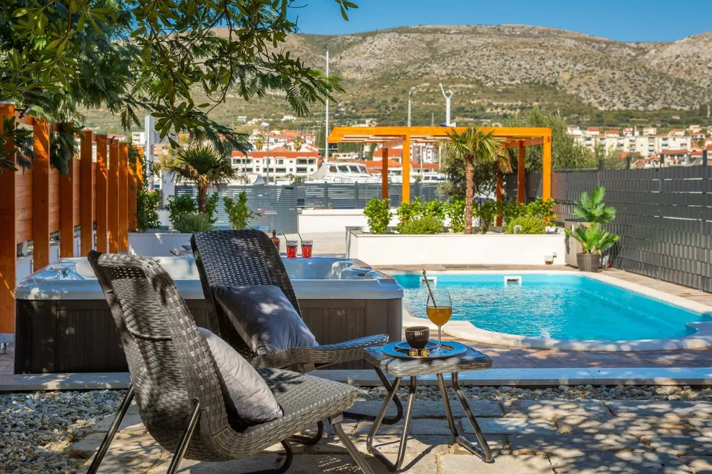 Seaside Family Villa with Pool in Trogir