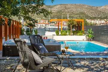 Seaside Family Villa with Pool in Trogir