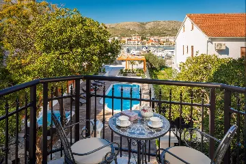 Seaside Family Villa with Pool in Trogir