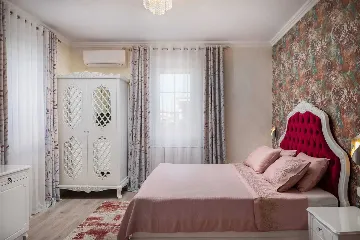 Seaside Family Villa with Pool in Trogir