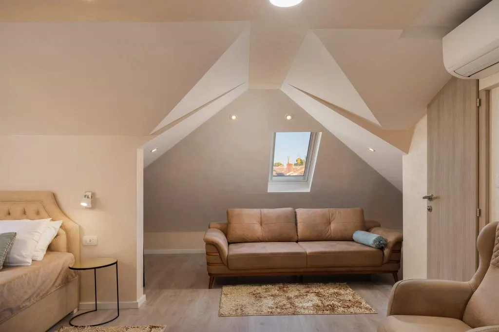 Seaside Family Villa with Pool in Trogir