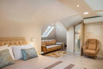 Seaside Family Villa with Pool in Trogir