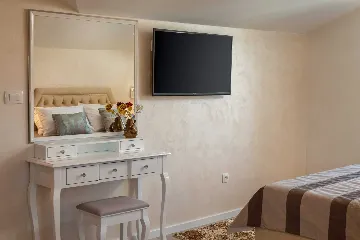 Seaside Family Villa with Pool in Trogir