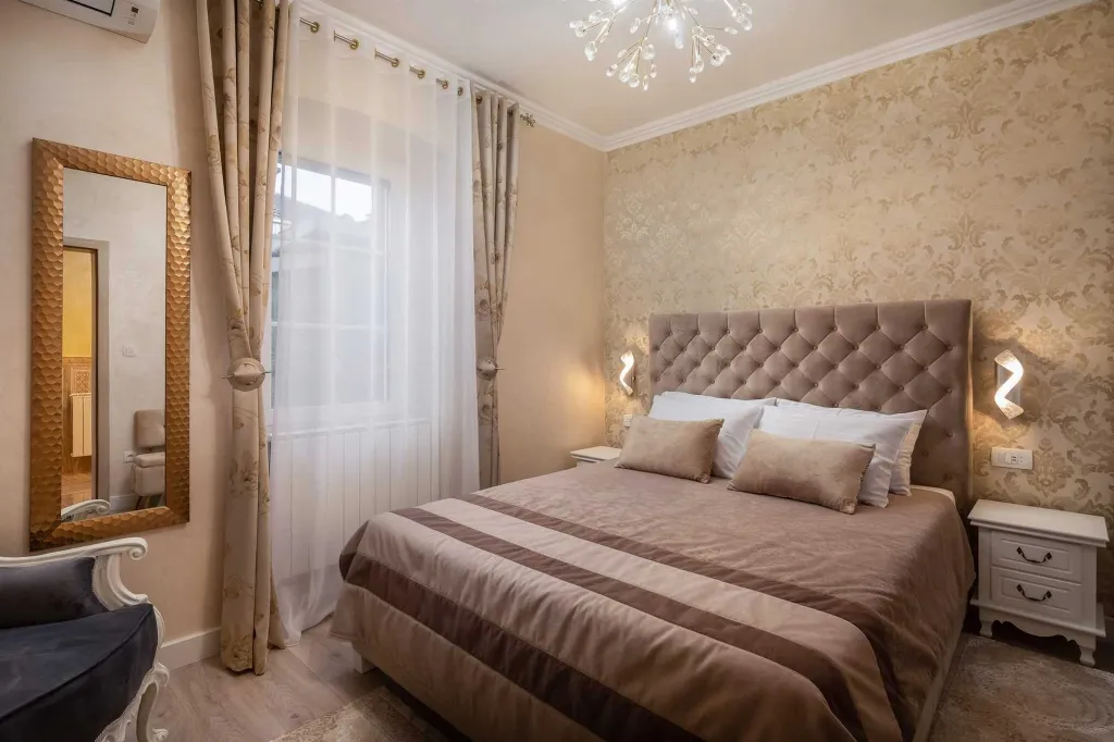 Seaside Family Villa with Pool in Trogir