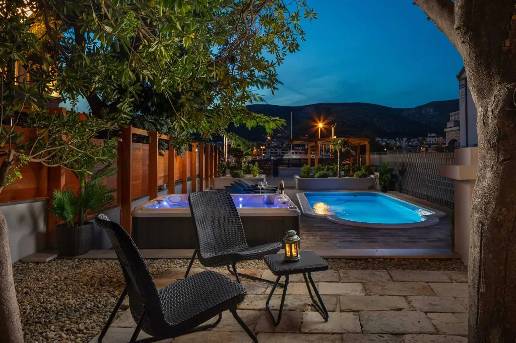 Seaside Family Villa with Pool in Trogir