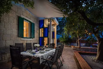 Seaside Family Villa with Pool in Trogir