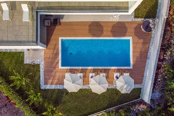 Modern 4-Bedroom Villa in Rovinjsko Selo, Croatia