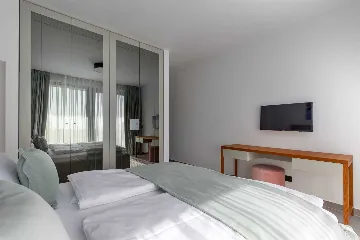 Modern 4-Bedroom Villa in Rovinjsko Selo, Croatia