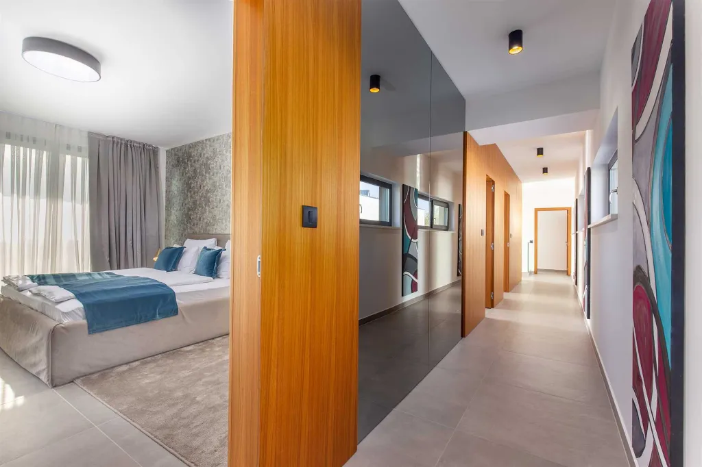 Modern 4-Bedroom Villa in Rovinjsko Selo, Croatia