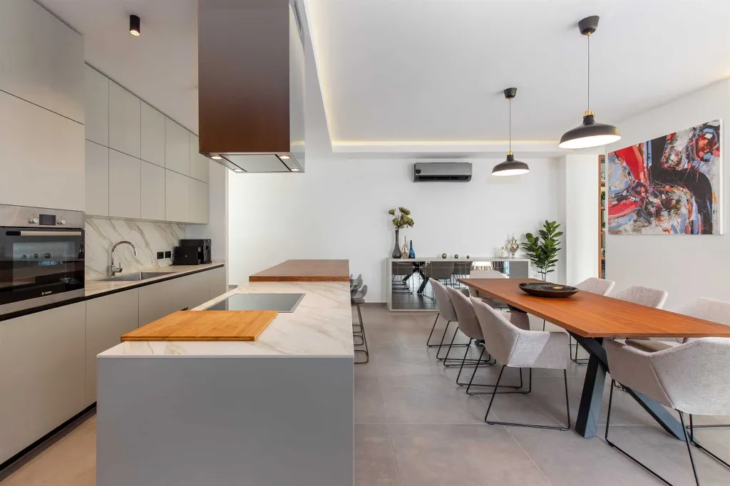 Modern 4-Bedroom Villa in Rovinjsko Selo, Croatia