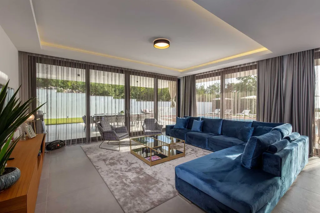 Modern 4-Bedroom Villa in Rovinjsko Selo, Croatia