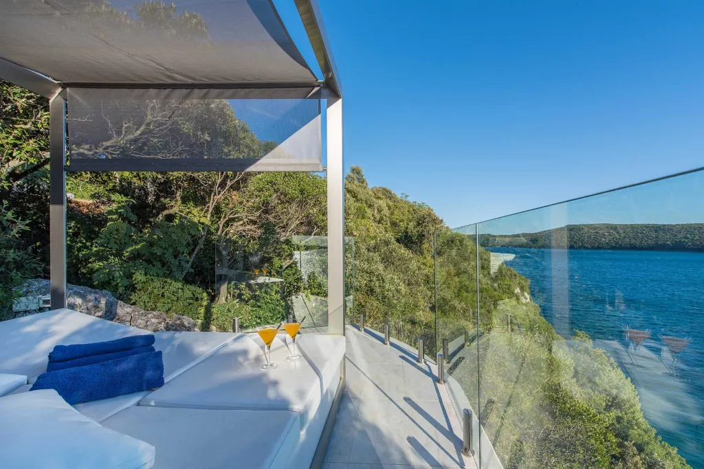 Private Seaside Villa Retreat with Pool in Vrsar