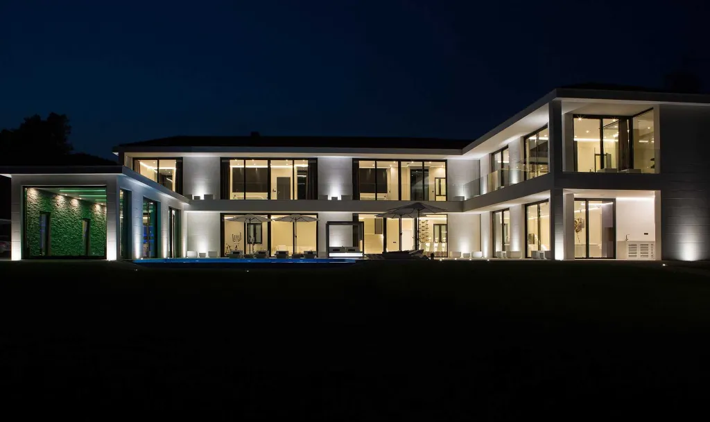Private Seaside Villa Retreat with Pool in Vrsar