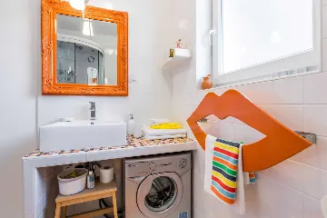 Spacious Villa Retreat with Pool in Višnjan