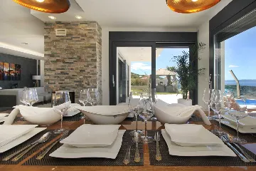 Contemporary Villa with Infinity Pool in Makarska