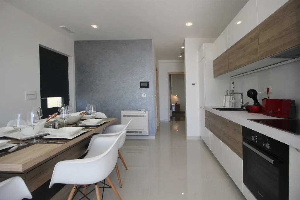 Spacious Seven-Bedroom Villa with Pools in Makarska