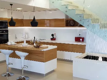 Spacious Seven-Bedroom Villa with Pools in Makarska