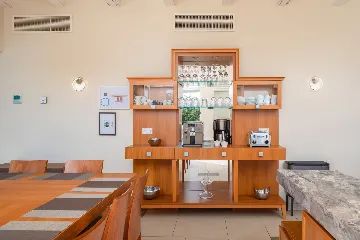 Modern 5-Bedroom Villa with Pool in Režanci