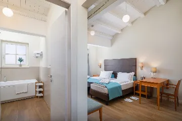 Modern 5-Bedroom Villa with Pool in Režanci