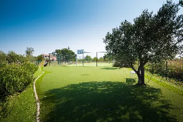 Family Villa with Pool, Tennis & Spa near Krnica