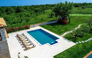 Family Villa with Pool, Tennis & Spa near Krnica