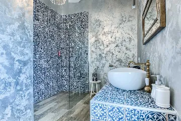 Family Villa with Pool, Tennis & Spa near Krnica