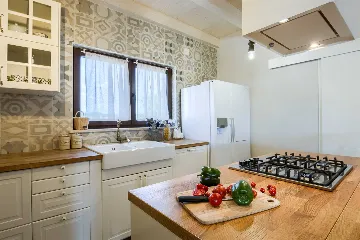 Family Villa with Pool, Tennis & Spa near Krnica