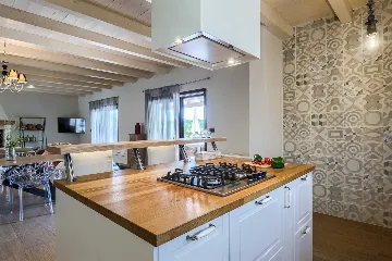 Family Villa with Pool, Tennis & Spa near Krnica