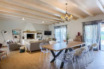 Family Villa with Pool, Tennis & Spa near Krnica