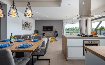 Family Villa with Heated Pool in Krnica