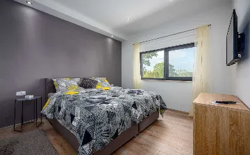 Family Villa with Heated Pool in Krnica