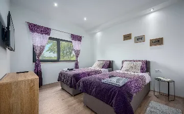 Family Villa with Heated Pool in Krnica