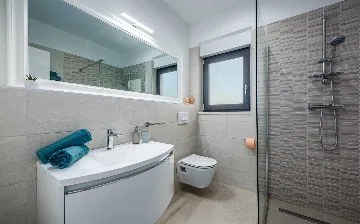 Family Villa with Heated Pool in Krnica