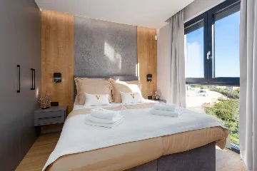 Modern 5-Bedroom Villa with Pool in Medulin