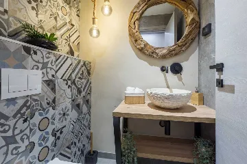 Modern 5-Bedroom Villa with Pool in Medulin