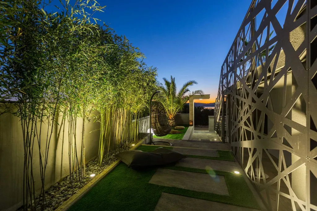 Modern 5-Bedroom Villa with Pool in Medulin