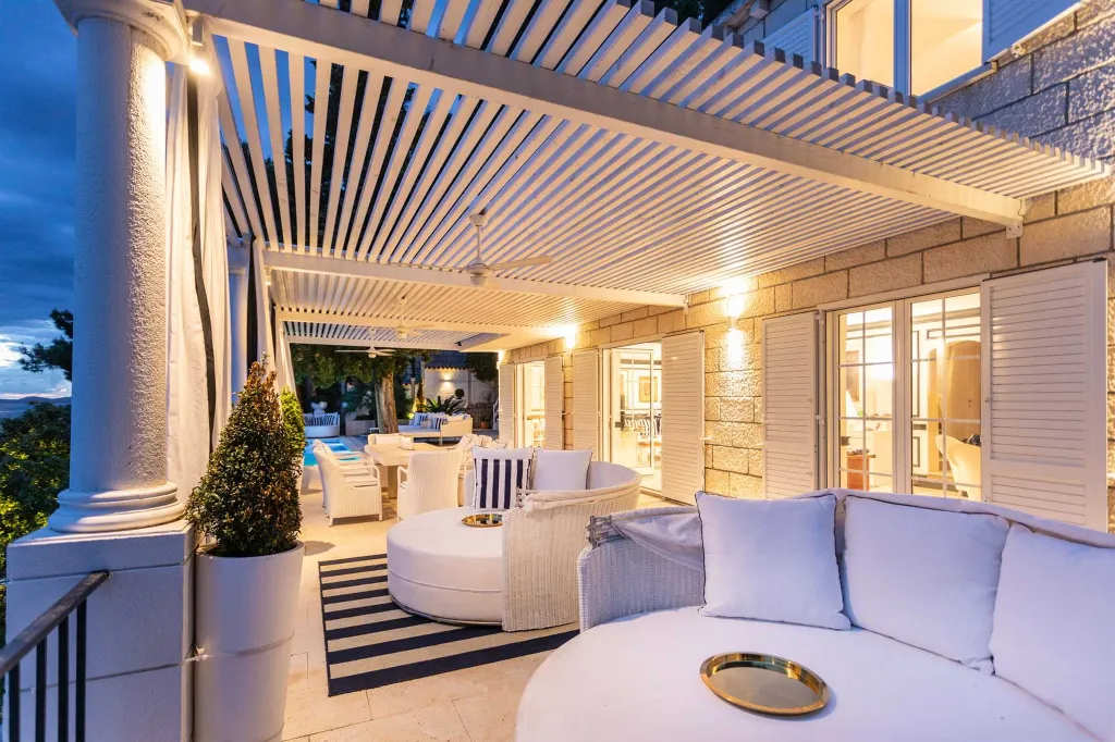 Seaside Villa Retreat with Pool in Dubrovnik