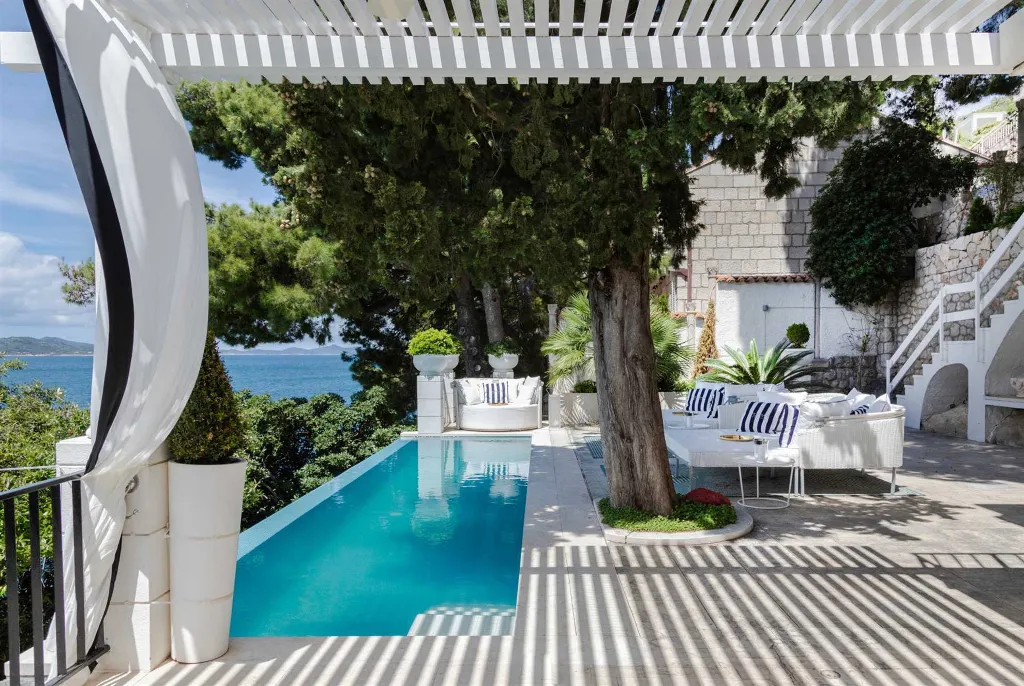 Seaside Villa Retreat with Pool in Dubrovnik