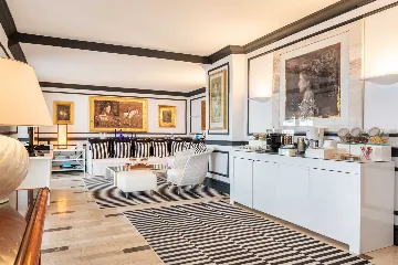 Seaside Villa Retreat with Pool in Dubrovnik